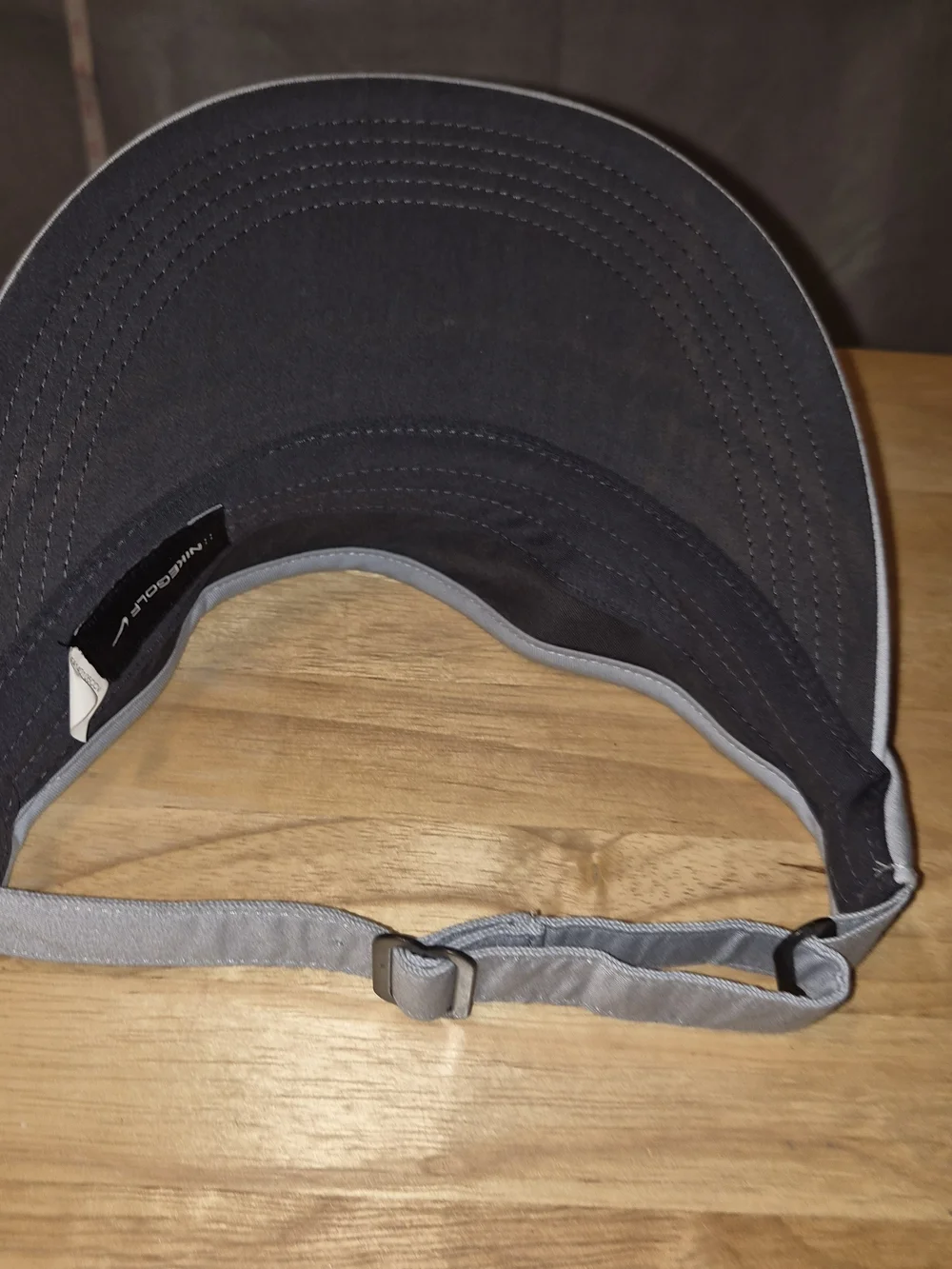 Nike Men’s Gray Visor with Black Swoosh